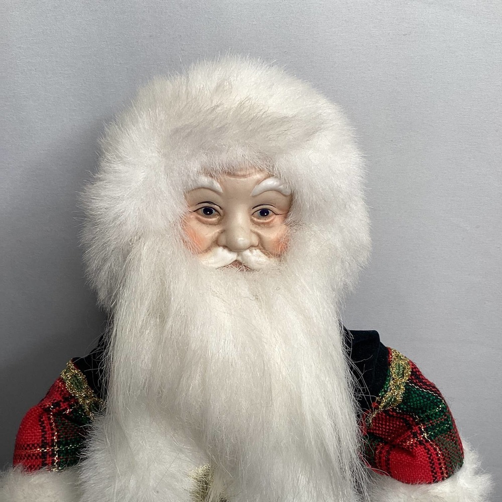 Santa Tree Topper - Picture 3 of 9